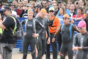 with a bit of male cameltoe.